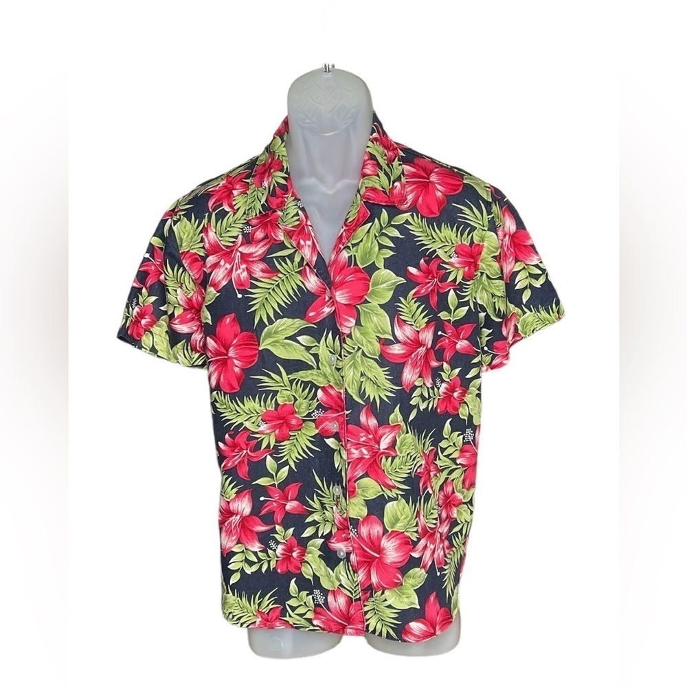Lemon Grass~Linen Blend~Women  Large Shirt~Green Leaf Floral~Short Sleeve Button